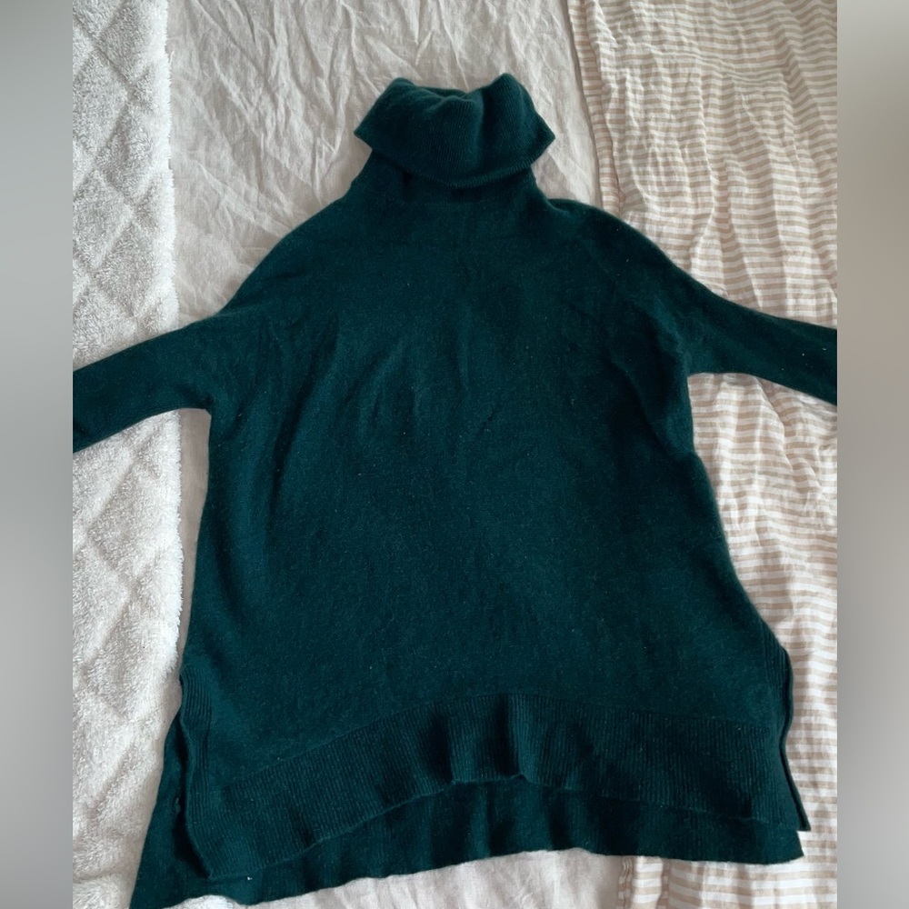 Deep green 100% cashmere sweater, Antonio Melani Size S 3/4 sleeve